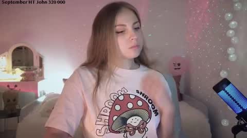 ImKeira online show from September 10, 2025, 6:41 pm