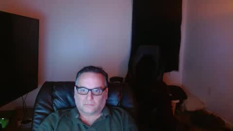 Snapshot of imkmac chatting on December 7, 2024, 12:30 am Kel online show from December 7, 2024, 12:30 am