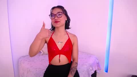 Snapshot of imlilit chatting on February 18, 2026, 5:36 am Lilit online show from February 18, 2026, 5:36 am