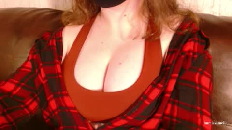 Snapshot of immissamelie chatting on November 22, 2025, 10:20 pm Miss Amelie online show from November 22, 2025, 10:20 pm