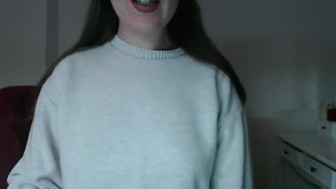 Pola online show from February 5, 2025, 9:29 pm