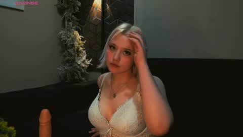 ImNysha online show from April 2, 2026, 9:34 pm