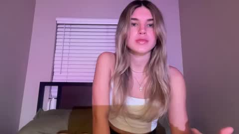 Snapshot of imrubyy chatting on January 8, 2025, 3:08 am RUBYY 3 online show from January 8, 2025, 3:08 am