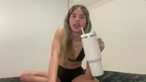 Snapshot of imrubyy chatting on February 27, 2025, 4:09 am RUBYY 3 online show from February 27, 2025, 4:09 am