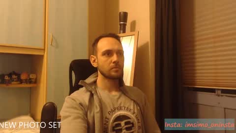 Snapshot of imsimo chatting on February 4, 2025, 6:27 pm Simo online show from February 4, 2025, 6:27 pm