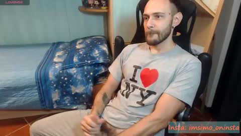 Snapshot of imsimo chatting on October 24, 2025, 5:20 pm Simo online show from October 24, 2025, 5:20 pm