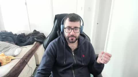 imstillfish online show from March 30, 2026, 9:43 am