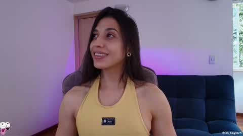 TAYLOR  online show from January 8, 2026, 8:44 pm