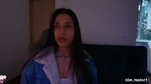 Snapshot of imtaylor__ chatting on June 16, 2026, 10:34 pm TAYLOR online show from June 16, 2026, 10:34 pm