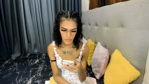 imyour_dreamasian4uxxx online show from April 8, 2026, 2:50 pm