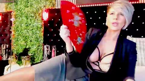 Snapshot of inanna_ishtar1 chatting on March 10, 2026, 10:20 am inanna_ishtar1 online show from March 10, 2026, 10:20 am