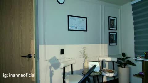 Snapshot of inannadelmar chatting on June 4, 2026, 10:10 am Inanna del Mar online show from June 4, 2026, 10:10 am