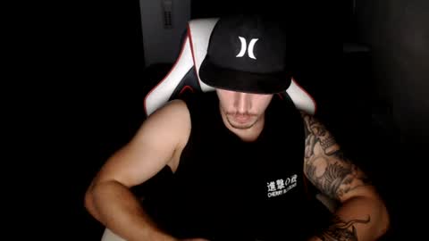 Snapshot of incognitobanditoxx chatting on July 28, 2026, 8:52 pm incognitobanditoxx online show from July 28, 2026, 8:52 pm