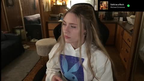 Snapshot of incognitoqueen chatting on December 27, 2024, 4:58 am Carter online show from December 27, 2024, 4:58 am