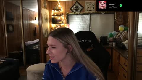 Snapshot of incognitoqueen chatting on January 6, 2025, 5:30 am Carter online show from January 6, 2025, 5:30 am