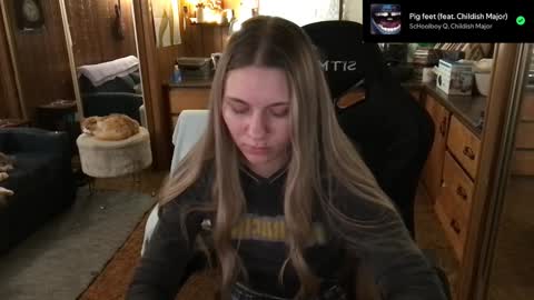 Snapshot of incognitoqueen chatting on January 11, 2025, 12:22 am Carter online show from January 11, 2025, 12:22 am