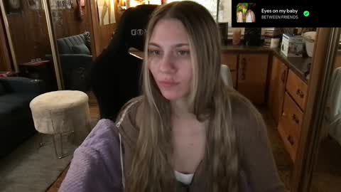 Snapshot of incognitoqueen chatting on January 22, 2025, 5:26 am Carter online show from January 22, 2025, 5:26 am