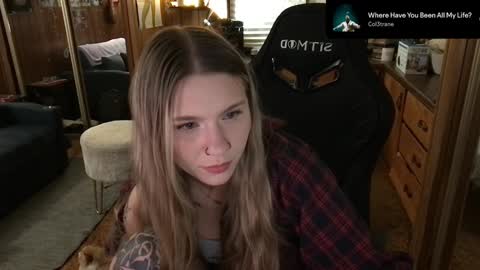 Snapshot of incognitoqueen chatting on January 24, 2025, 5:42 am Carter online show from January 24, 2025, 5:42 am