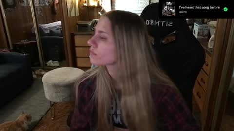 Snapshot of incognitoqueen chatting on January 26, 2025, 6:59 am Carter online show from January 26, 2025, 6:59 am