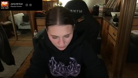 Snapshot of incognitoqueen chatting on October 21, 2025, 6:47 am Carter online show from October 21, 2025, 6:47 am