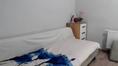 Della online show from January 21, 2025, 8:32 pm