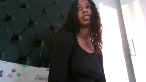 Snapshot of indanbella19 chatting on June 25, 2026, 5:07 am indanbella19 online show from June 25, 2026, 5:07 am