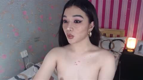 indestructabletrixie online show from March 8, 2025, 5:54 pm