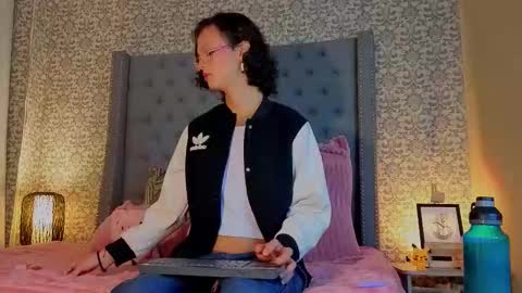 INDI online show from February 6, 2026, 1:25 pm