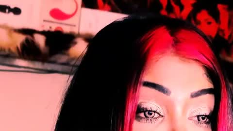 Bella Ambrosia online show from November 12, 2025, 2:34 am