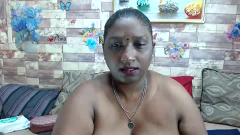 Snapshot of indianblue3 chatting on October 10, 2025, 9:41 am tracy online show from October 10, 2025, 9:41 am