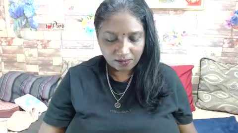 Snapshot of indianblue3 chatting on October 11, 2025, 9:08 am tracy online show from October 11, 2025, 9:08 am