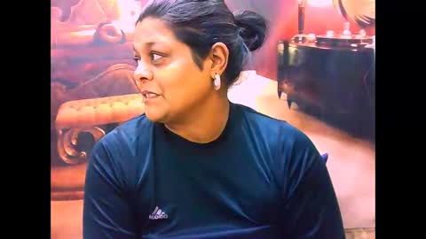 indiancherrypie online show from May 19, 2026, 5:14 am