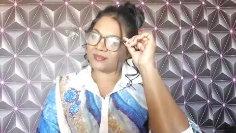 Snapshot of indiandelia chatting on July 25, 2026, 10:02 am indiandelia online show from July 25, 2026, 10:02 am
