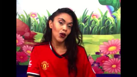 Lia online show from October 26, 2025, 10:10 am