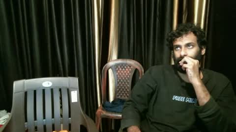 Snapshot of indianh chatting on December 19, 2024, 8:23 am indian hairy online show from December 19, 2024, 8:23 am