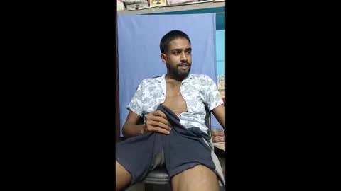 Snapshot of indianjhonnysins chatting on September 19, 2025, 8:20 pm BOREDILDO online show from September 19, 2025, 8:20 pm