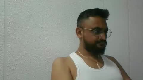 Indian lover online show from September 26, 2025, 9:24 am