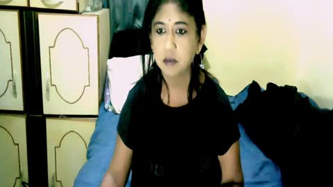 Snapshot of indianpleasures21 chatting on July 20, 2026, 11:29 pm indianpleasures21 online show from July 20, 2026, 11:29 pm