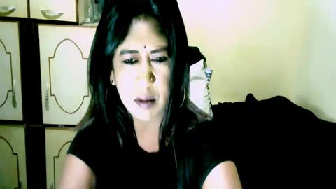 Snapshot of indianpleasures21 chatting on July 26, 2026, 11:22 pm indianpleasures21 online show from July 26, 2026, 11:22 pm
