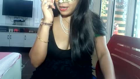 Radha online show from March 28, 2026, 8:03 am