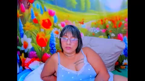 Snapshot of indianroxy27 chatting on May 28, 2026, 7:11 pm indianroxy27 online show from May 28, 2026, 7:11 pm