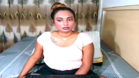 goddess online show from March 6, 2025, 6:05 pm