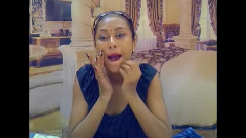 Snapshot of indiansexybutt4u2luv chatting on February 12, 2026, 6:30 am indiansexybutt4u2luv online show from February 12, 2026, 6:30 am