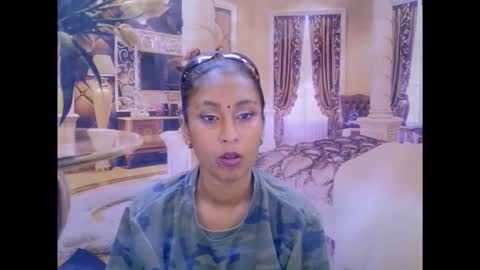 Snapshot of indiansexybutt4u2luv chatting on February 25, 2026, 6:01 am indiansexybutt4u2luv online show from February 25, 2026, 6:01 am