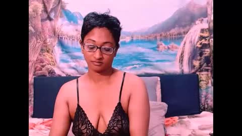 Shreya online show from December 5, 2024, 4:53 am