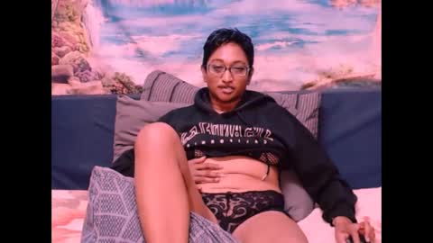 Shreya online show from December 13, 2024, 5:54 pm