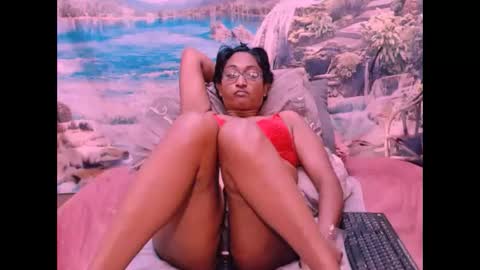 Shreya online show from February 6, 2025, 1:27 am