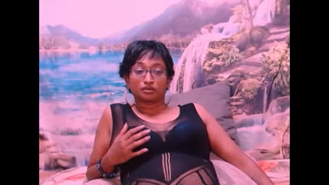 Shreya online show from February 6, 2025, 8:56 pm