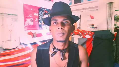 BabyFace online show from November 17, 2025, 7:08 pm