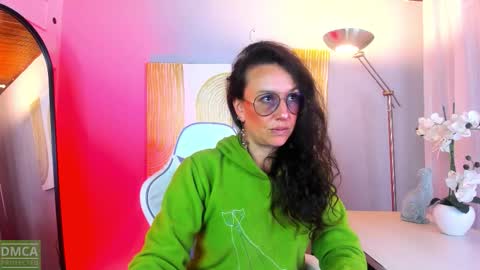Indigo Wild  online show from February 1, 2026, 6:39 pm